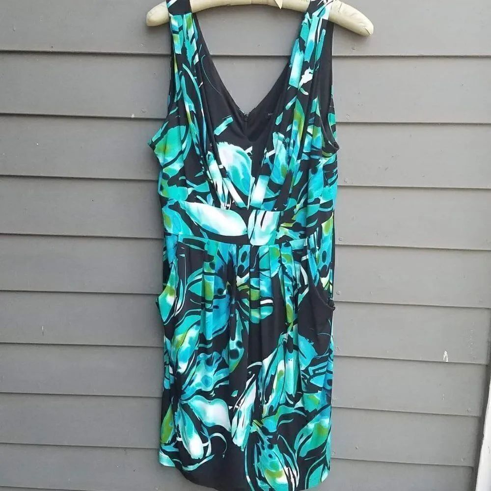 Bisou Bisou Modern Print Blue/Green/Black Dress size 20 W